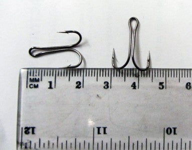 60 x Quality Chemically Sharpened Double Hooks 6# Fishing Tackle